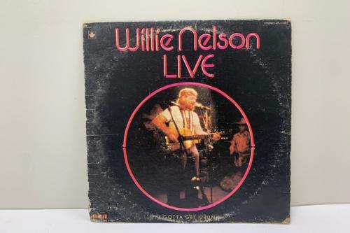Willie Nelson LIVE Gotta Get Drunk Record