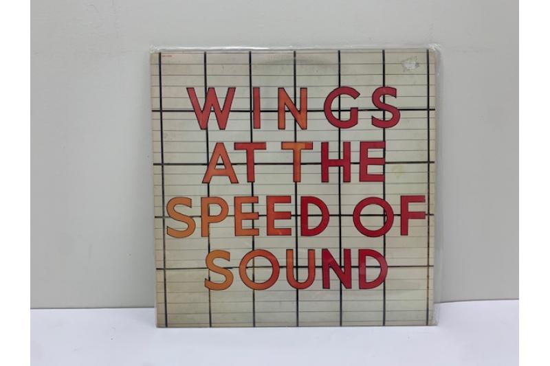 Wings at the Speed of Sound / Paul McCartney Record
