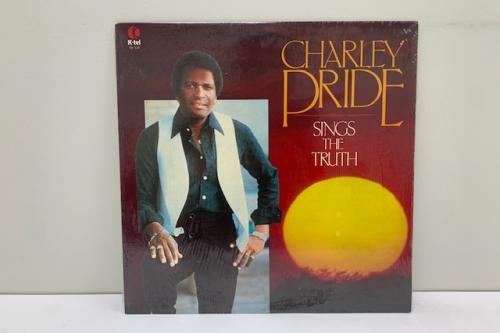 Charlie Pride Sings the Truth Record