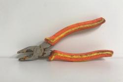 MasterCraft Flat Jaw Grip Pliers with Snipper