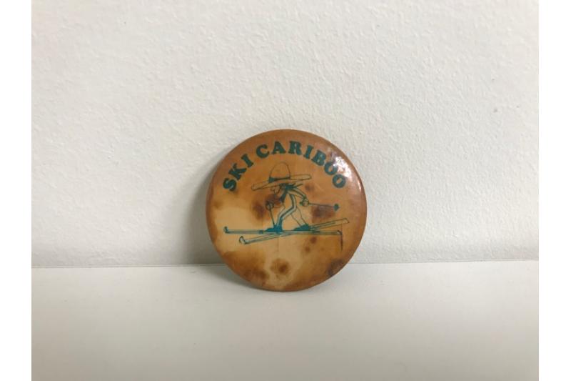 Vintage Ski Cariboo Pin