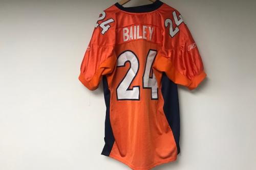 Reebok NFL Denver Broncos Jersey 24 Bailey in Orange