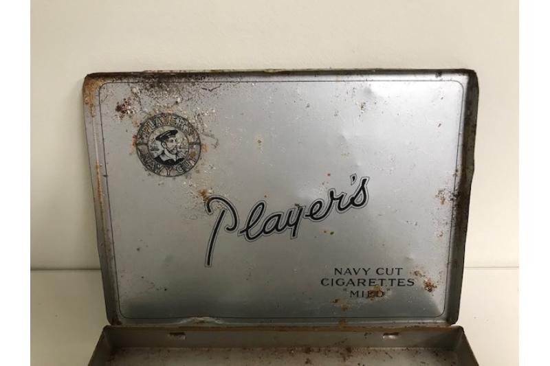 Vintage Players 50 Cigarette Tin