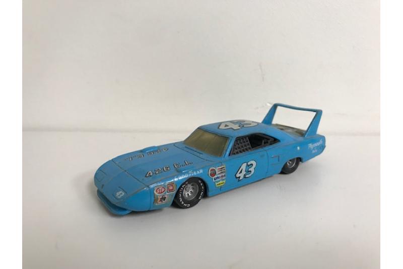 1992 Racing Champions - Blue #43 Superbird Package - #40 Pete Hamilton- Plymouth