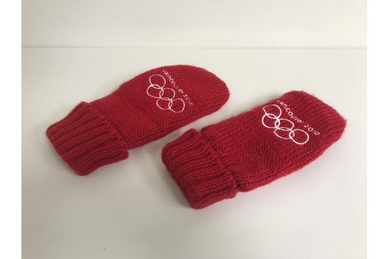 2010 Olympic Gloves / Mittens