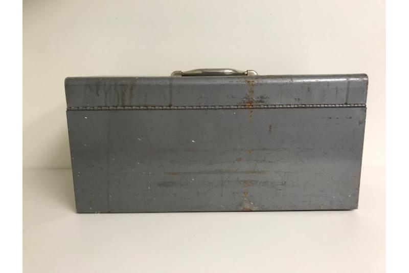 Large Vintage Craftsman Metal Toolbox (20 x 10)