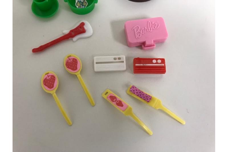 Vintage Barbie Miscellaneous Kitchen and Electrical items