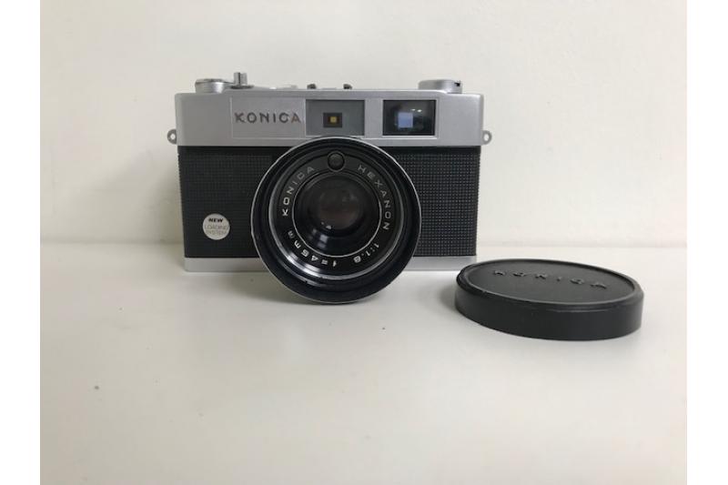 Vintage Konica Auto S2 Camera