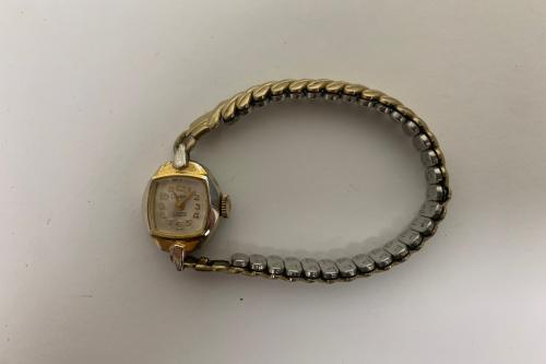 Gold Plated Ceba Female Watch (For Repair)