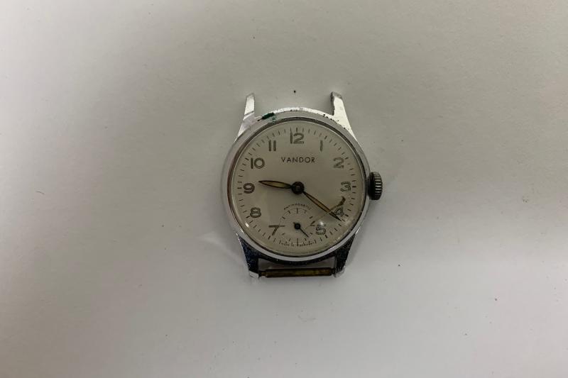 Silver Vandor German Made Watchface (For Repair)