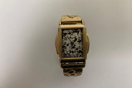 Gold Rectangular Swiss Made Watch (For Repair)